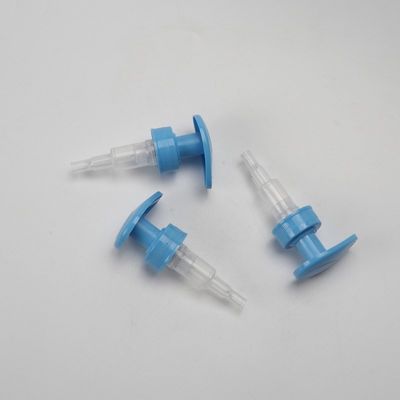 स्लीक स्प्रेयर कॉस्मेटिक पैकेजिंग विसर्जन दर 0.18-0.22ml/T के साथ
